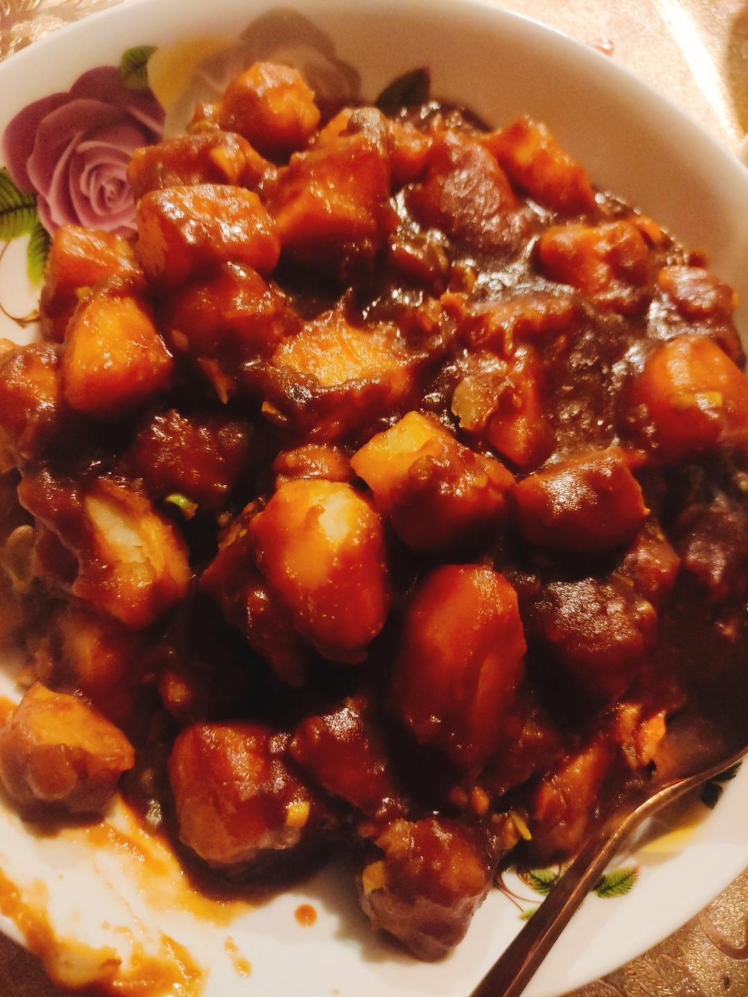 🔥巨下饭，软糯入味！比肉还好吃的红烧土豆