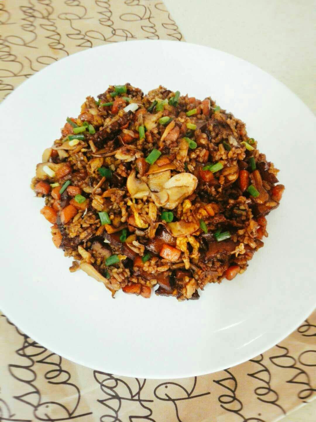 酱油炒饭(超级简单)