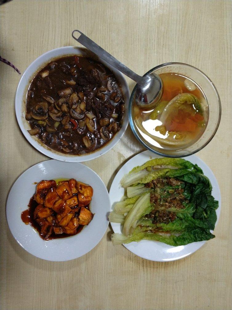 酱炒蘑菇牛肉