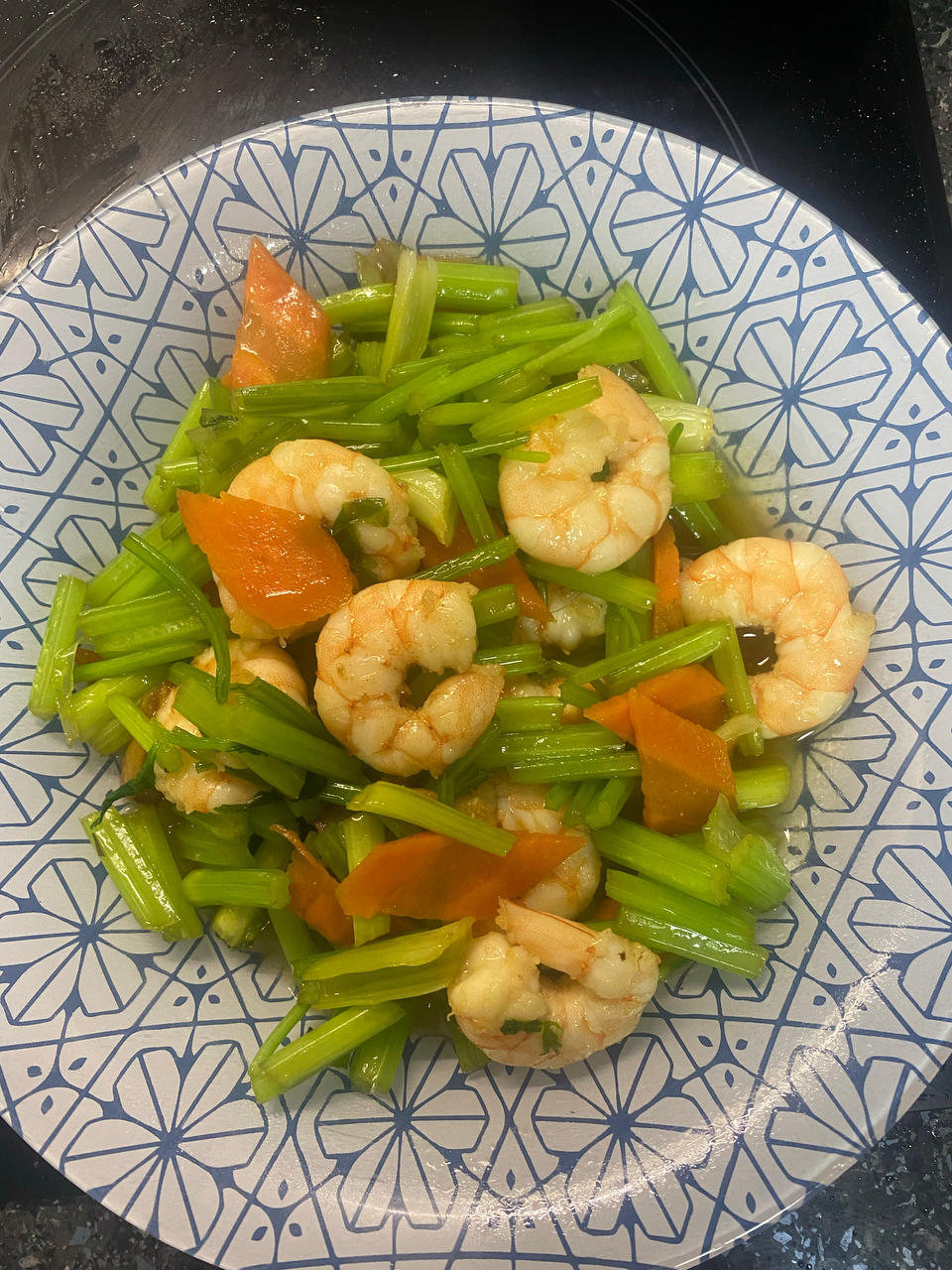 西芹炒虾仁（减脂/清淡/快手）