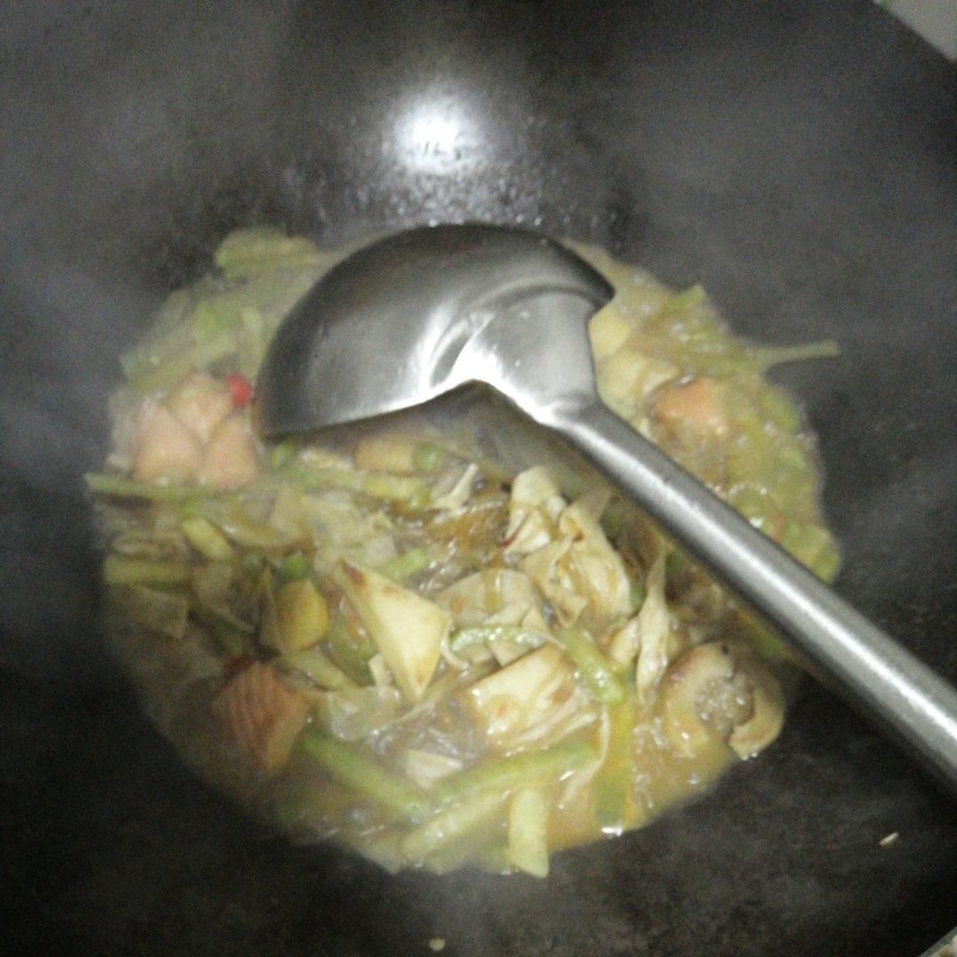 萝卜炒菜