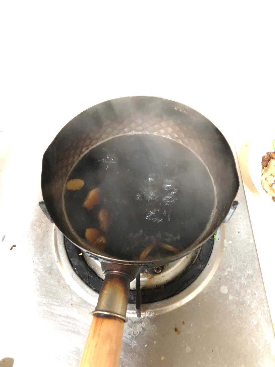 红糖姜茶一暖胃驱寒，风寒感冒，鼻塞流涕，有好效果