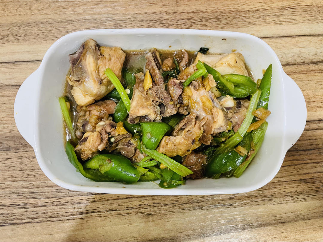 红烧鸡块 大盘鸡 青椒炒鸡做法