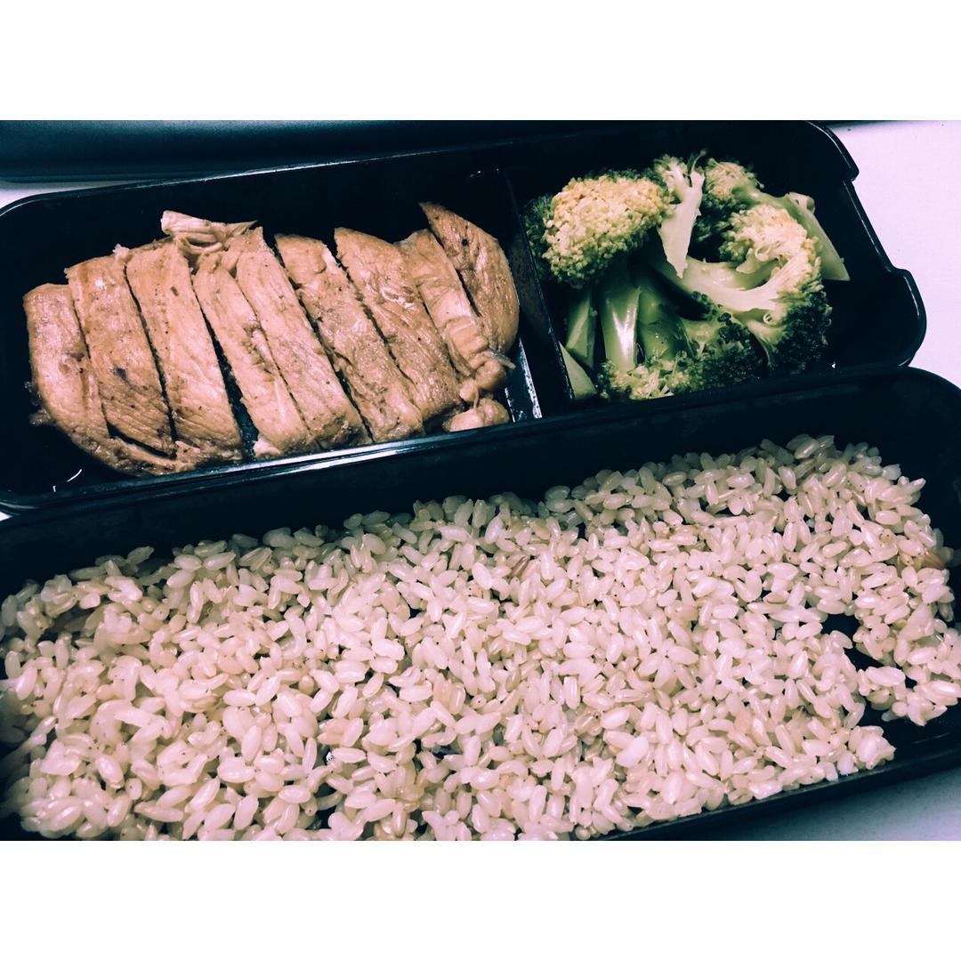 照烧鸡腿饭