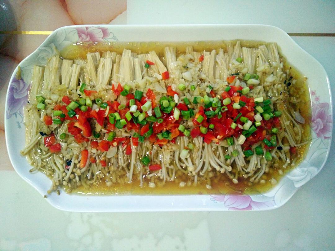 蒜蓉蒸金针菇