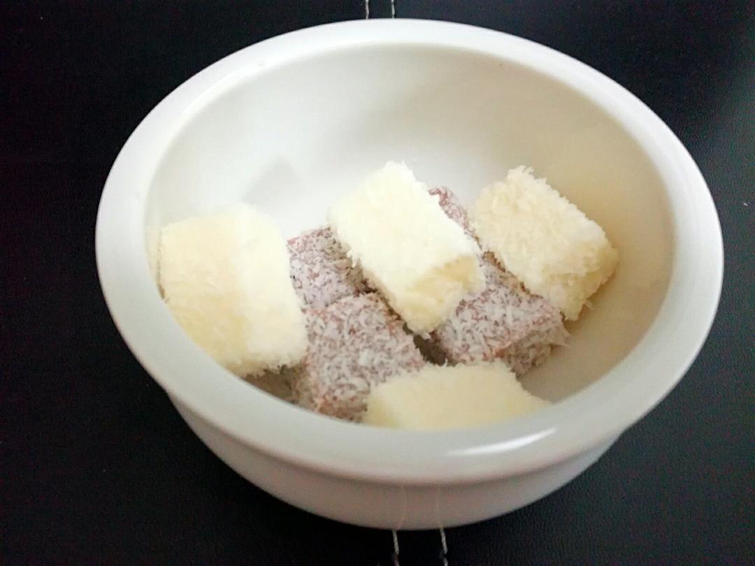 椰蓉牛奶小方