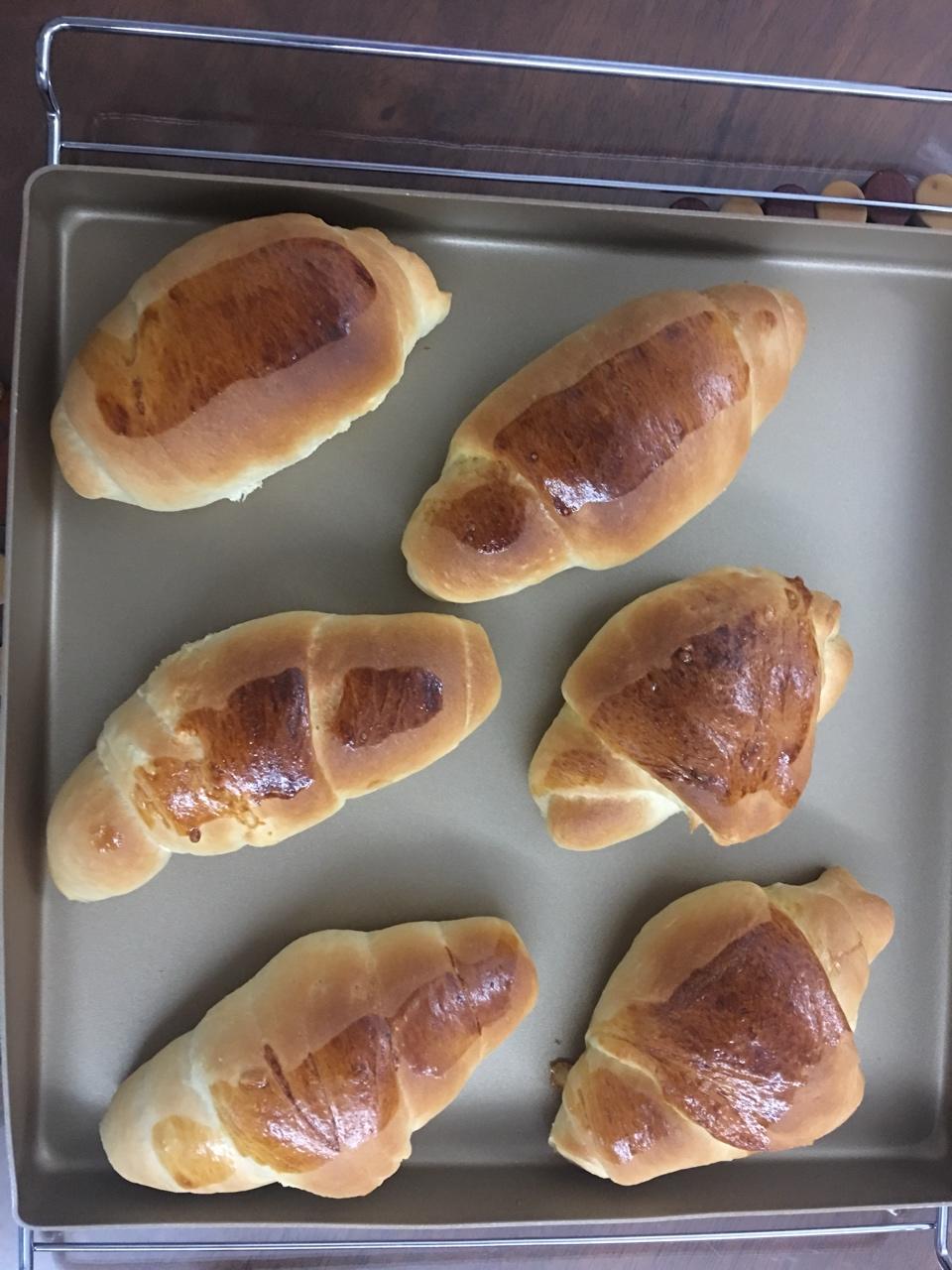 黄油面包卷