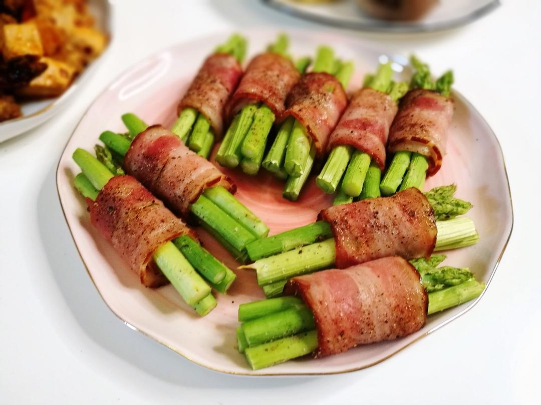 培根芦笋卷