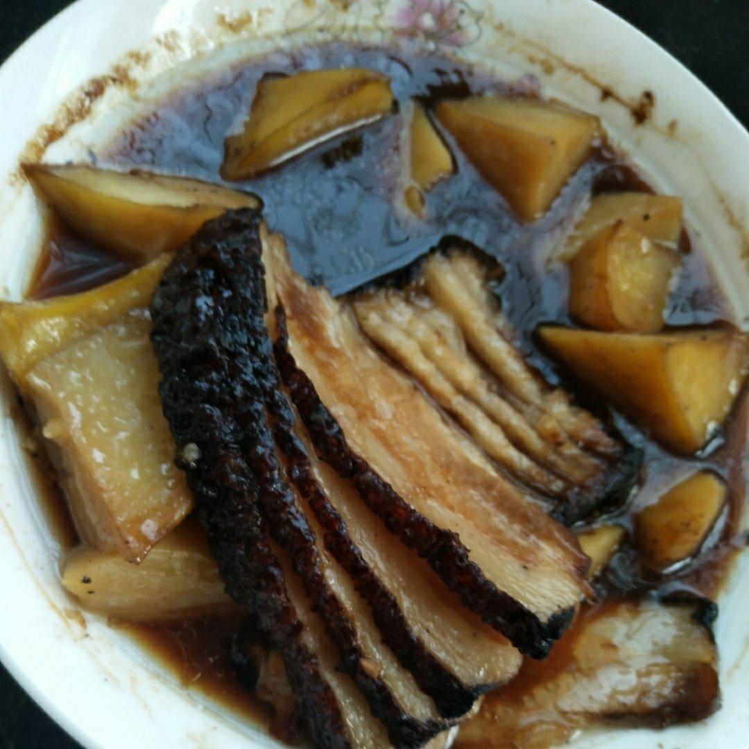 土豆扣肉