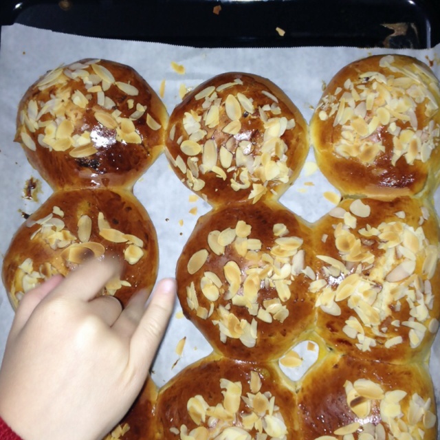 红枣杏仁小餐包