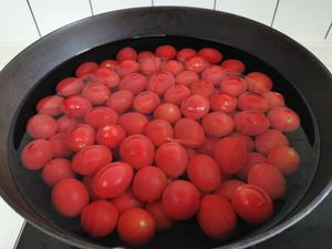 解暑必备番茄罐头【糖渍番茄】的做法 步骤3