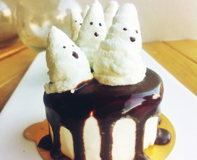 幽灵蛋糕