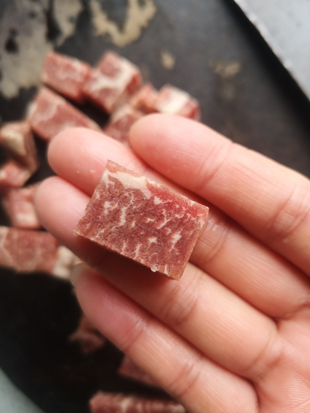 澳洲牛肉|蒜丁黑椒牛肉粒的做法 步骤3