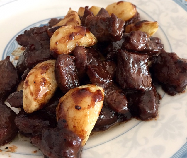 黑蒜子牛肉粒