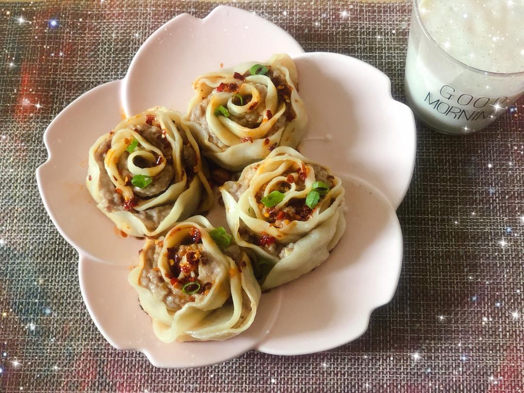 好看又好吃的《花式玫瑰煎饺》，据说这才是饺子的正确打开方式