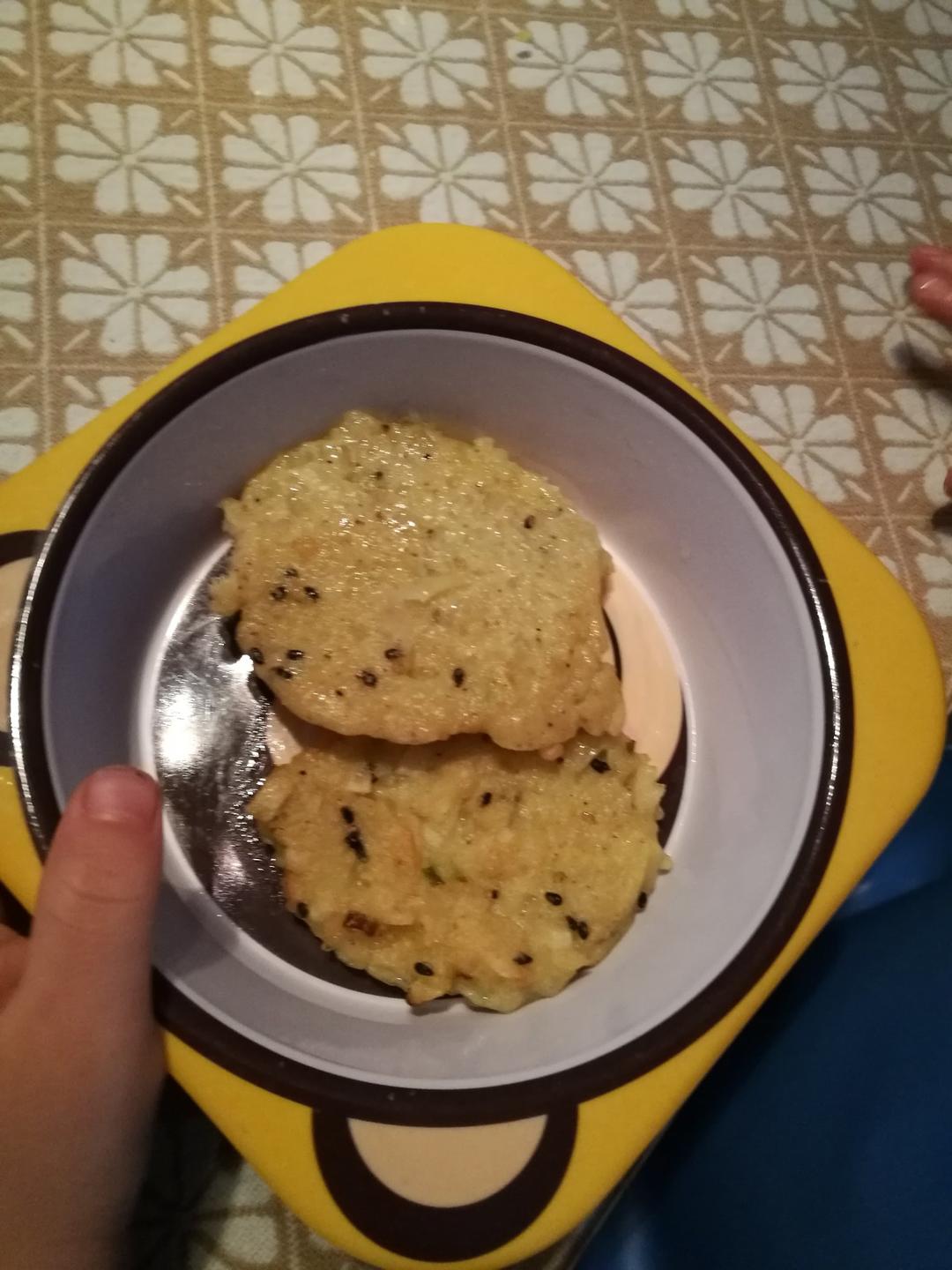 鸡蛋土豆饼