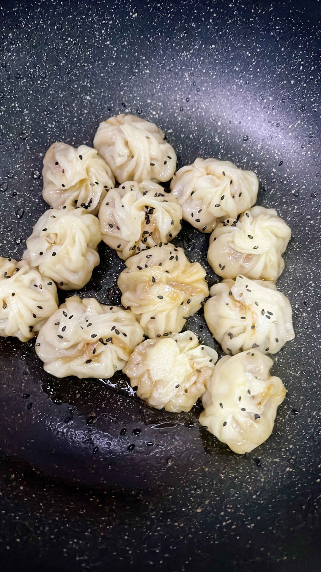 小时候的生煎包