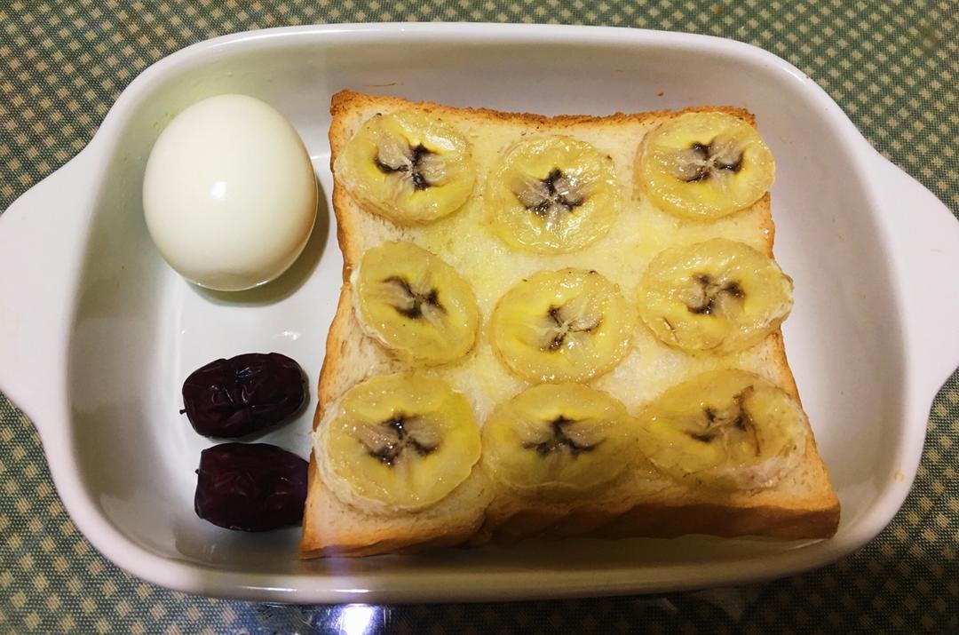 香蕉烤吐司