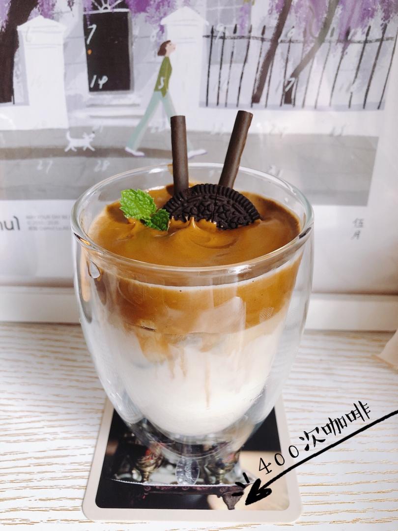 手打泡沫咖啡，风靡韩国的Dalgona 400次咖啡