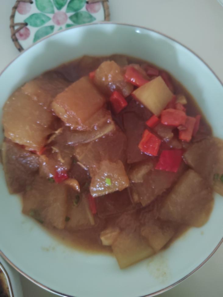 红烧冬瓜最完美做法，不加一滴水，瞬间秒杀红烧肉