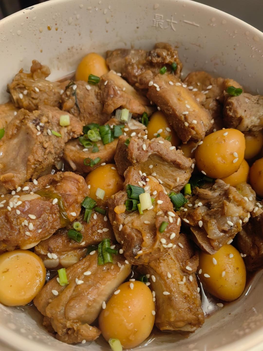 醉好吃的排骨做法，电饭锅就能搞定，软烂入味
