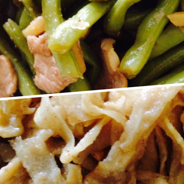 排骨炖菜粘卷子