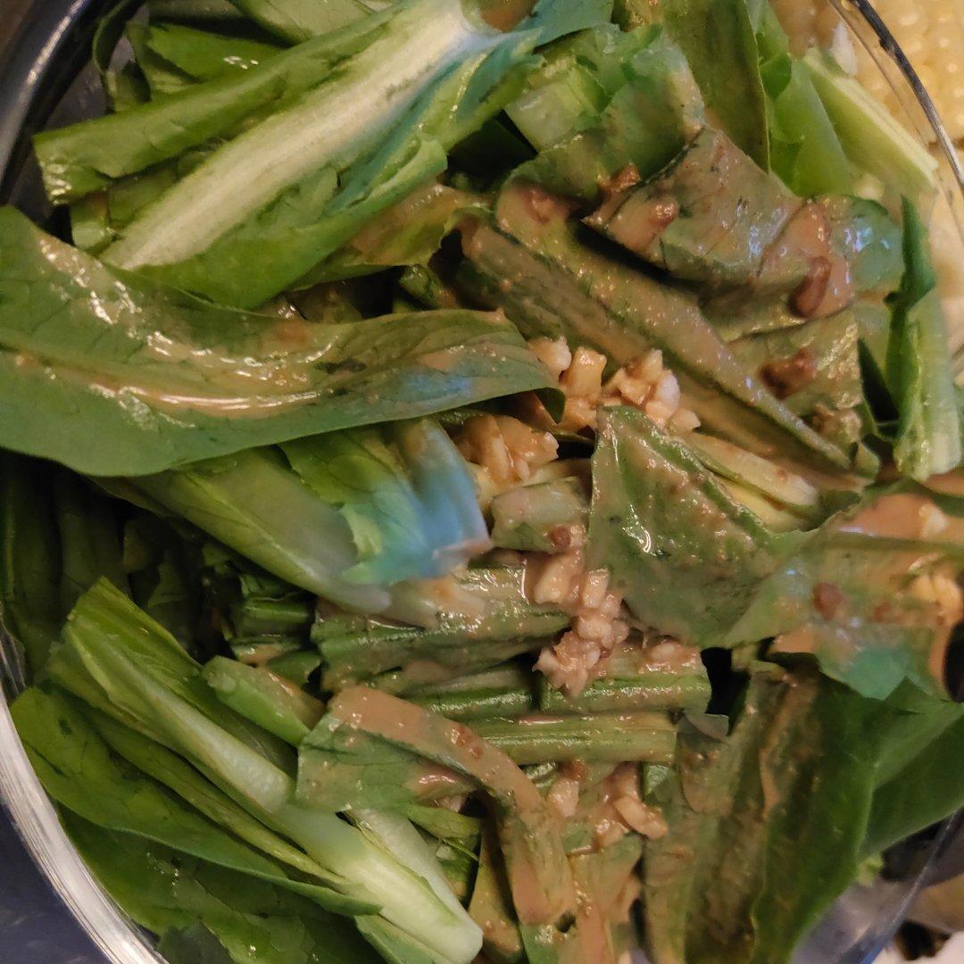 凉拌麻酱油麦菜，高颜值的快手菜