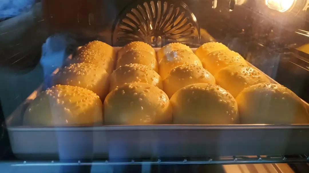 淡奶油餐包（豆沙馅）