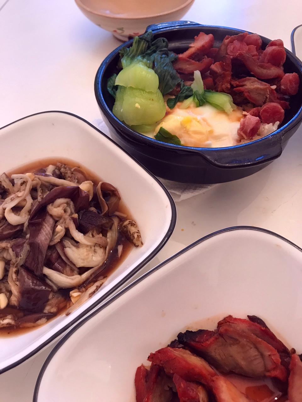 香肠煲仔饭
