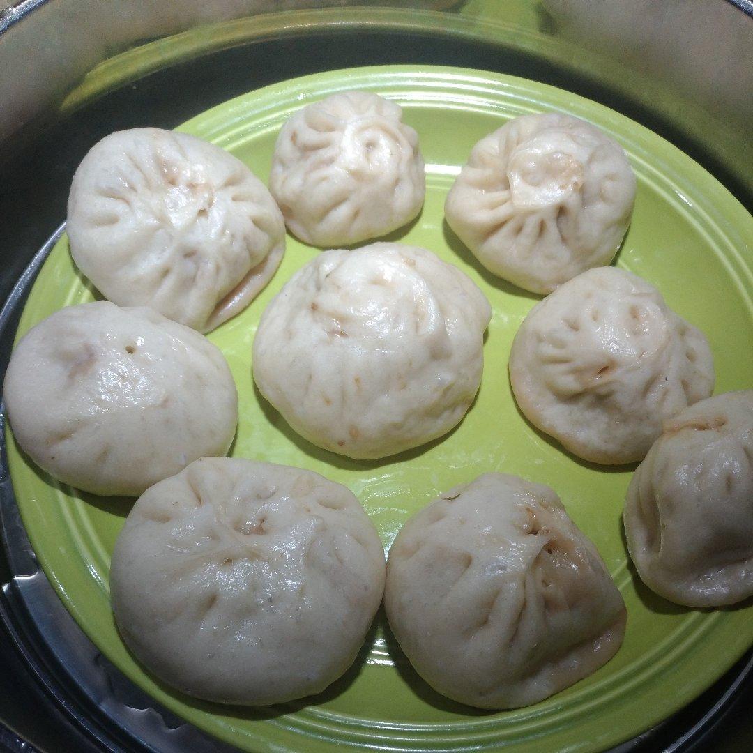 直接发酵法的白胖包子