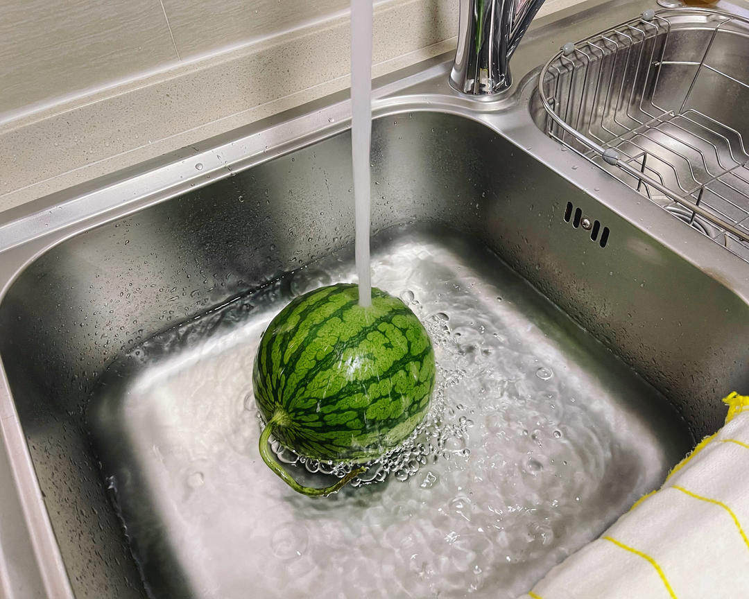 你好，贰零贰叁