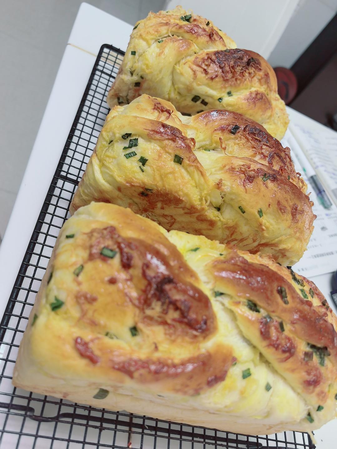 香葱肉松手撕吐司