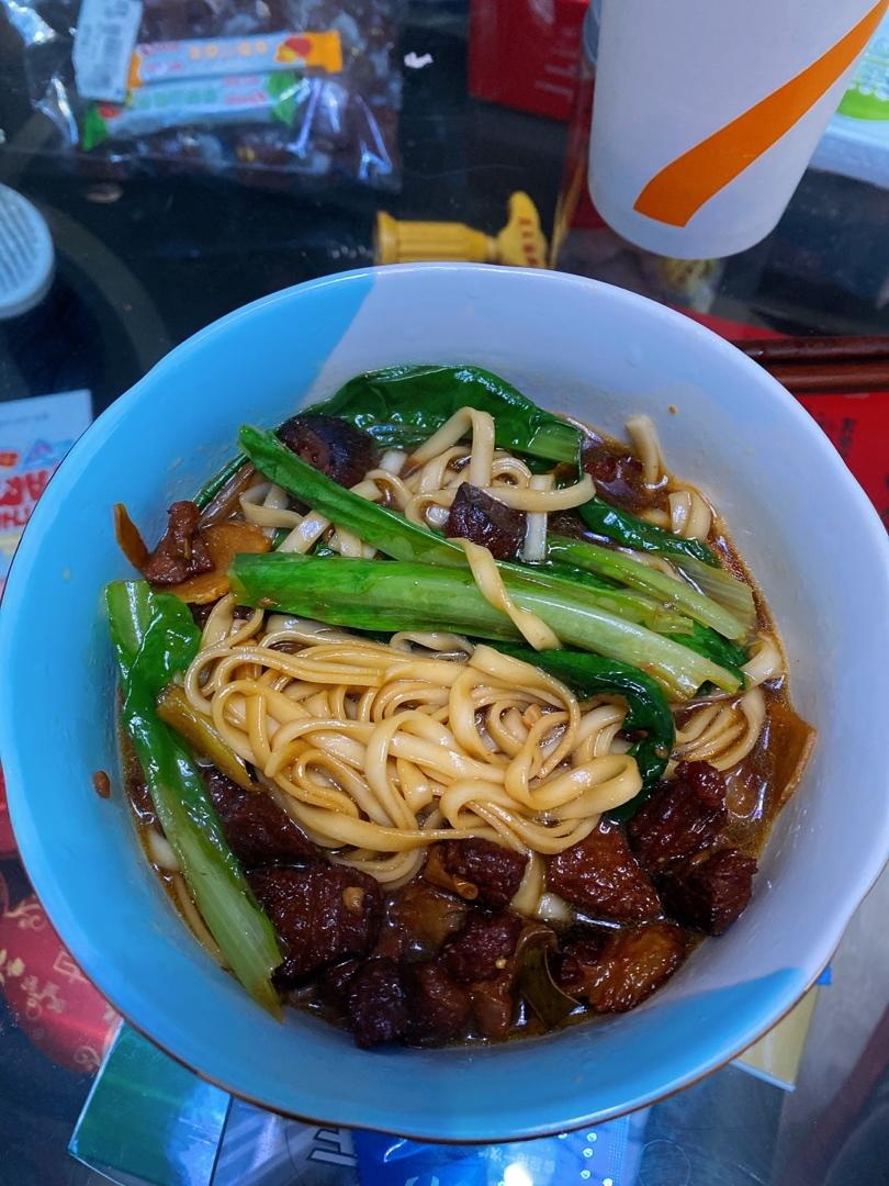 红烧牛肉面