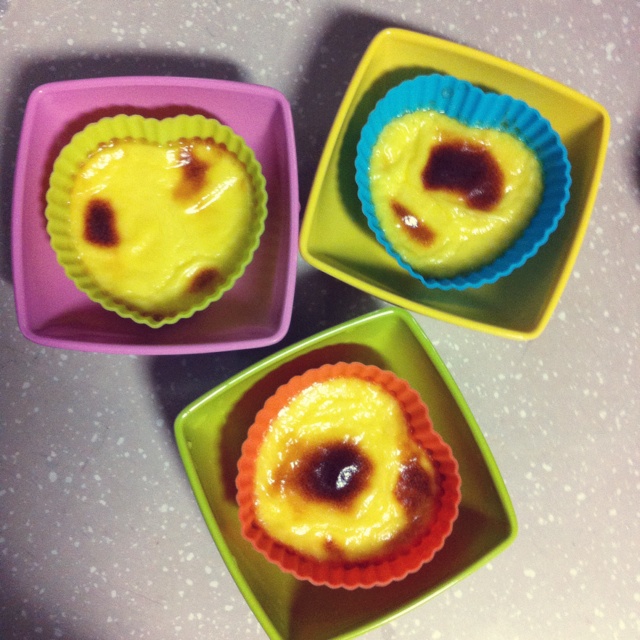 Crèmebrulée。法式烤布雷。焦糖布丁。