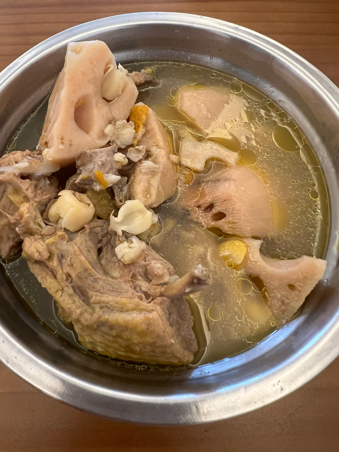 玉米莲藕百合莲子陈皮鸭汤