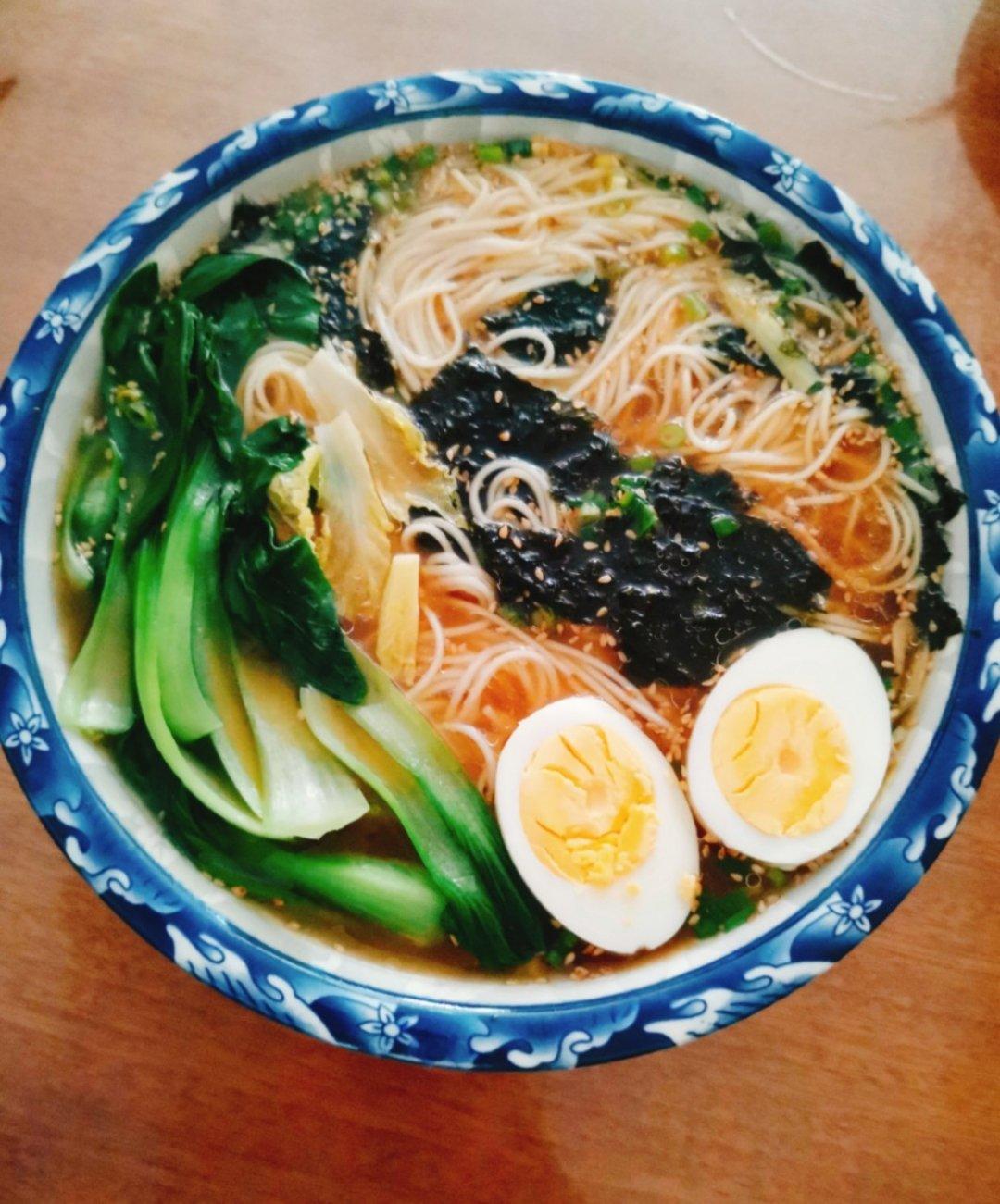 榨菜肉丝面