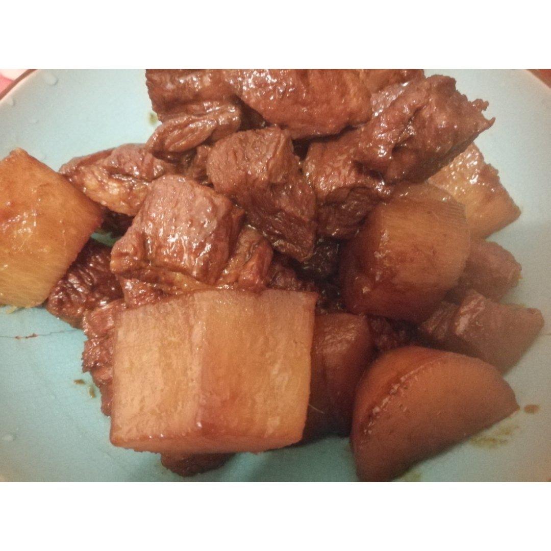 萝卜炖牛肉