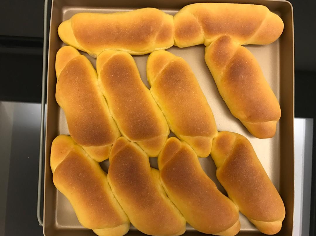 金大旺的胡萝卜小餐包