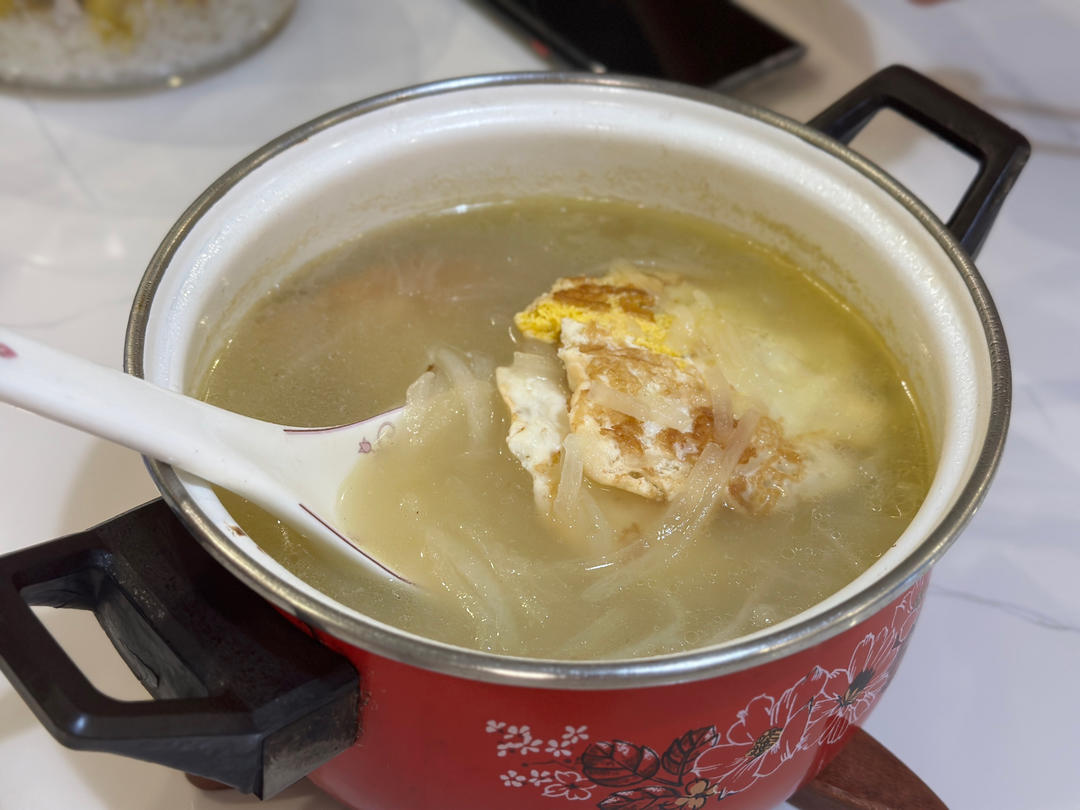 萝卜煎蛋汤