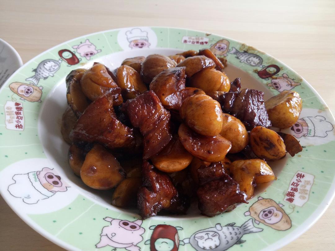 板栗红烧肉