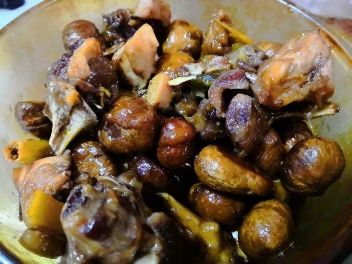 【栗子烧鸡】鸡肉都给你吃，栗子归我~