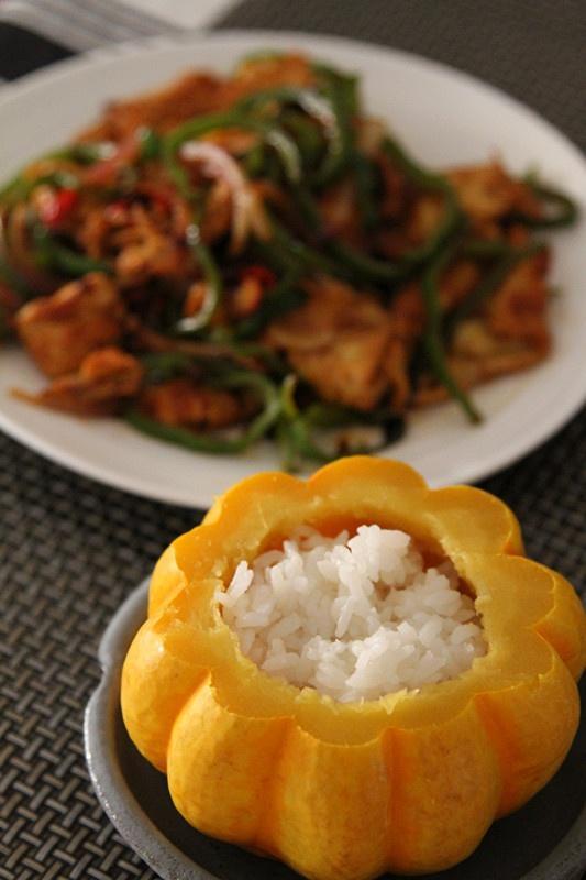 single dinner DIY菊花南瓜饭&豆豉荷包蛋的做法