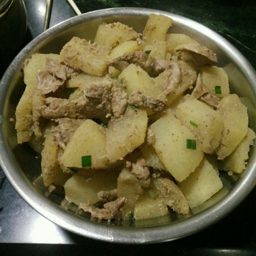 廉价的美味 柚子皮炒鱼肠