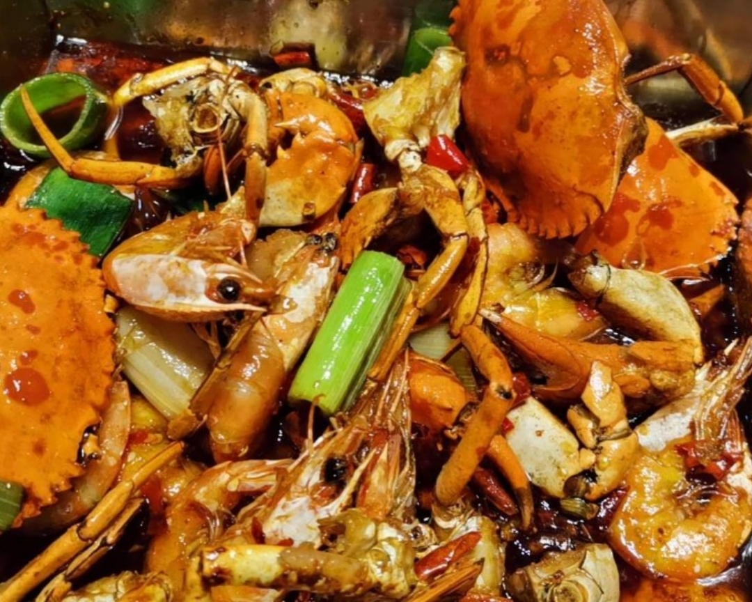 辣螃蟹–Staub 珐琅瓷铸铁锅