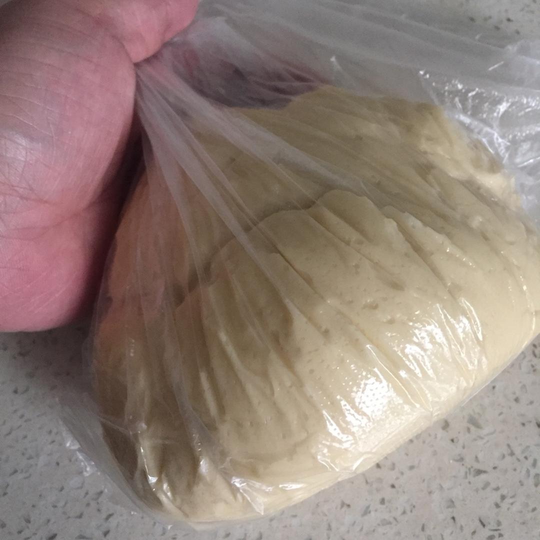 牛奶面包吐司