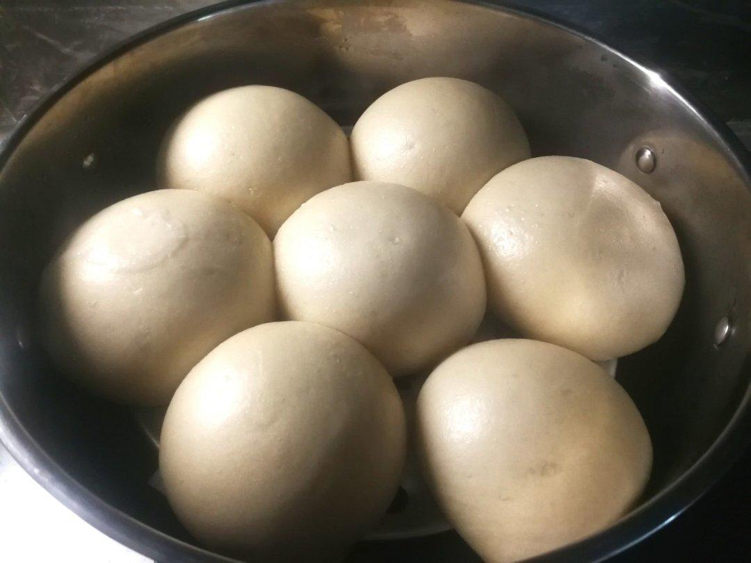 全麦馒头