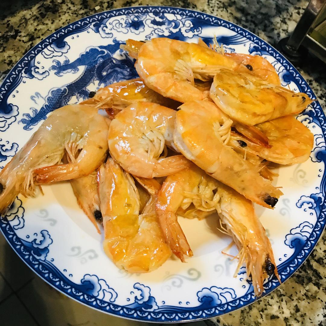 超简单红烧大虾🍤肉不老，还教你快捷去虾线方法的做法 步骤3