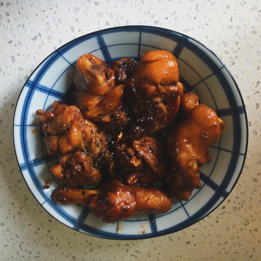【电饭煲蜜汁鸡翅】