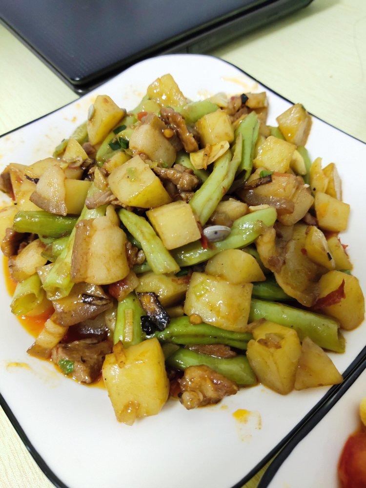四季豆 土豆炖红烧肉