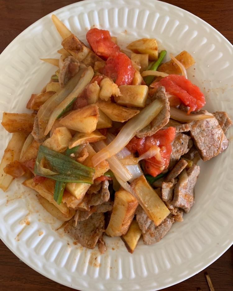 秘鲁炒牛肉